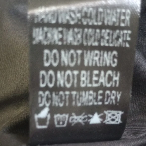 CQ by CQ (Caribbean Queen) Women's oversized S/M black puffy blouse polished - Picture 8 of 8